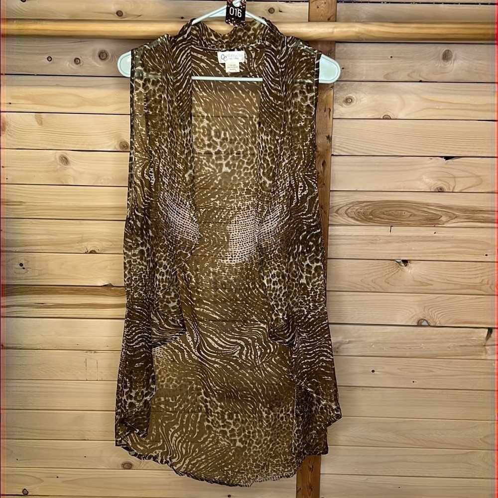 Colleen’s collectibles lightweight cardigan